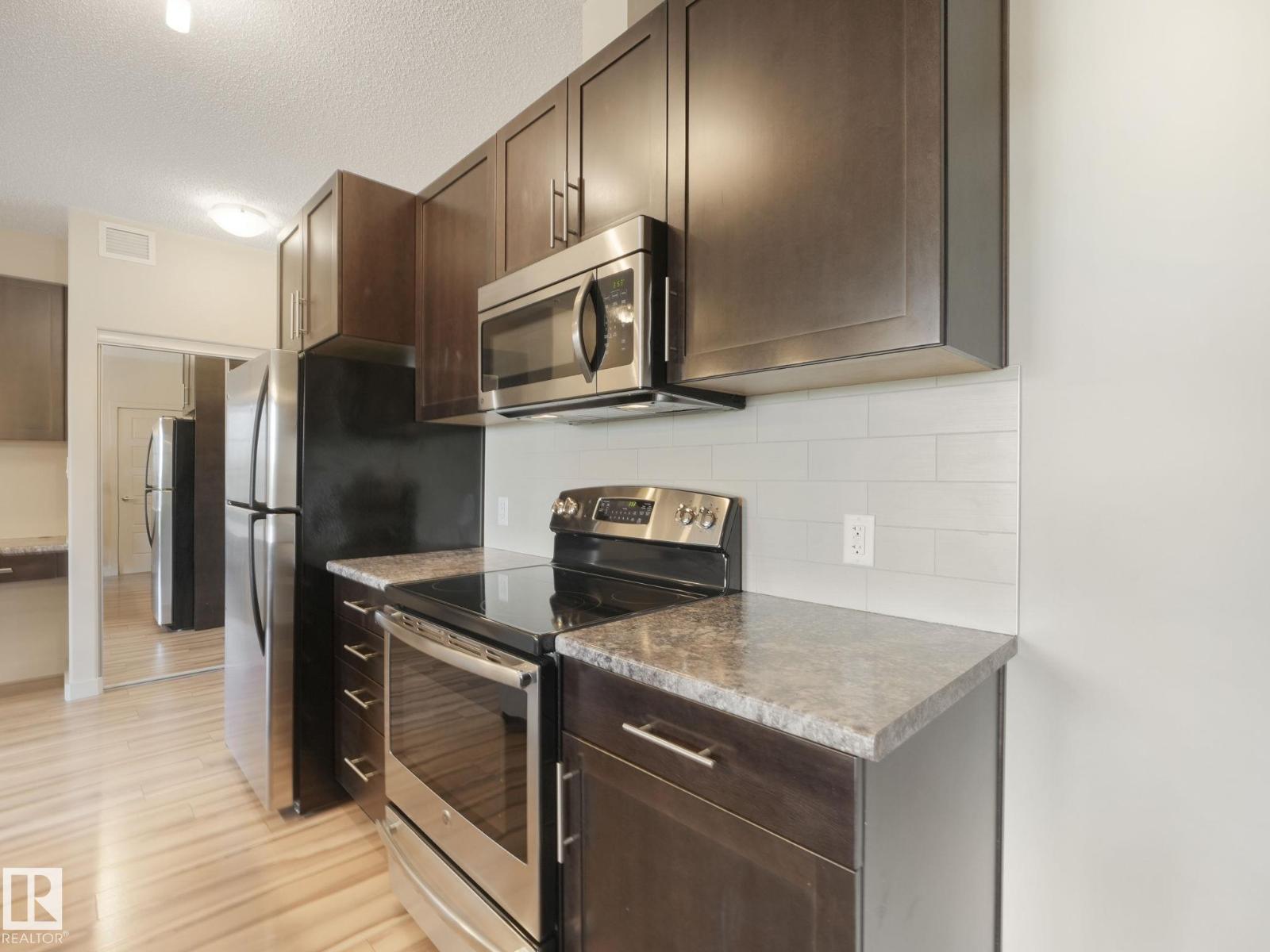 Photo 14 of 317 1144 Adamson Dr Sw, Edmonton AB
