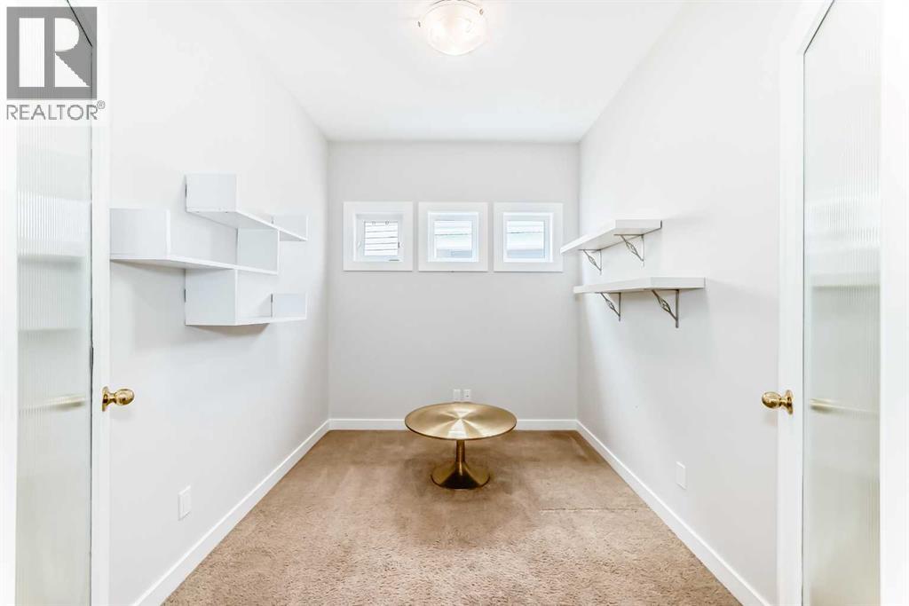 Photo 15 of 210 Copperleaf Bay Se, Calgary AB
