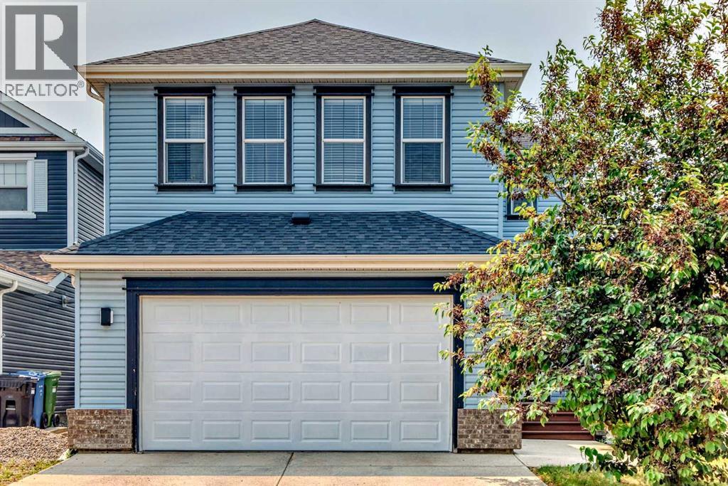 Photo 1 of 210 Copperleaf Bay Se, Calgary AB