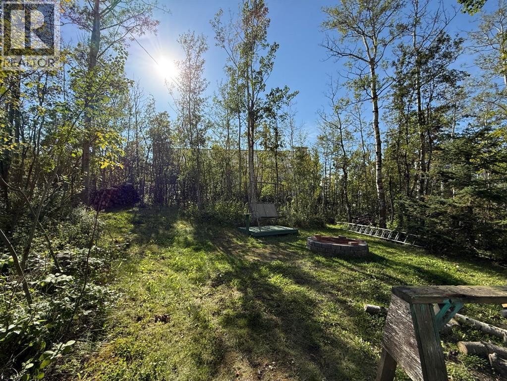 Photo 6 of 4640 49 Street, Sylvan Lake AB