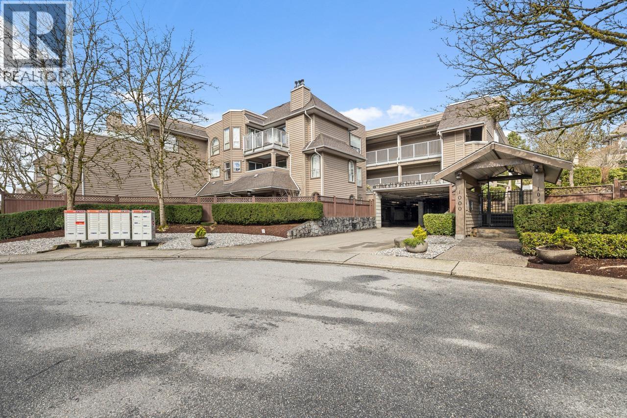 Photo 31 of 610 1000 Bowron Court, North Vancouver BC