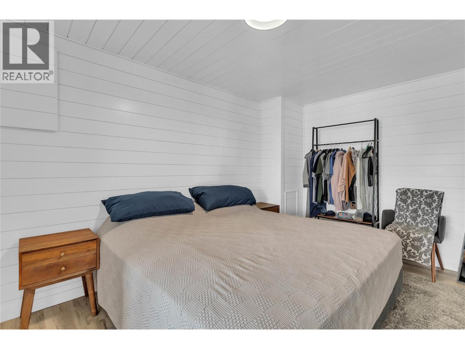 6501 Sherburn Road, Peachland