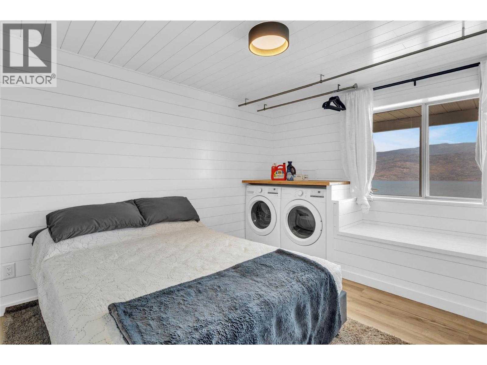 6501 Sherburn Road, Peachland