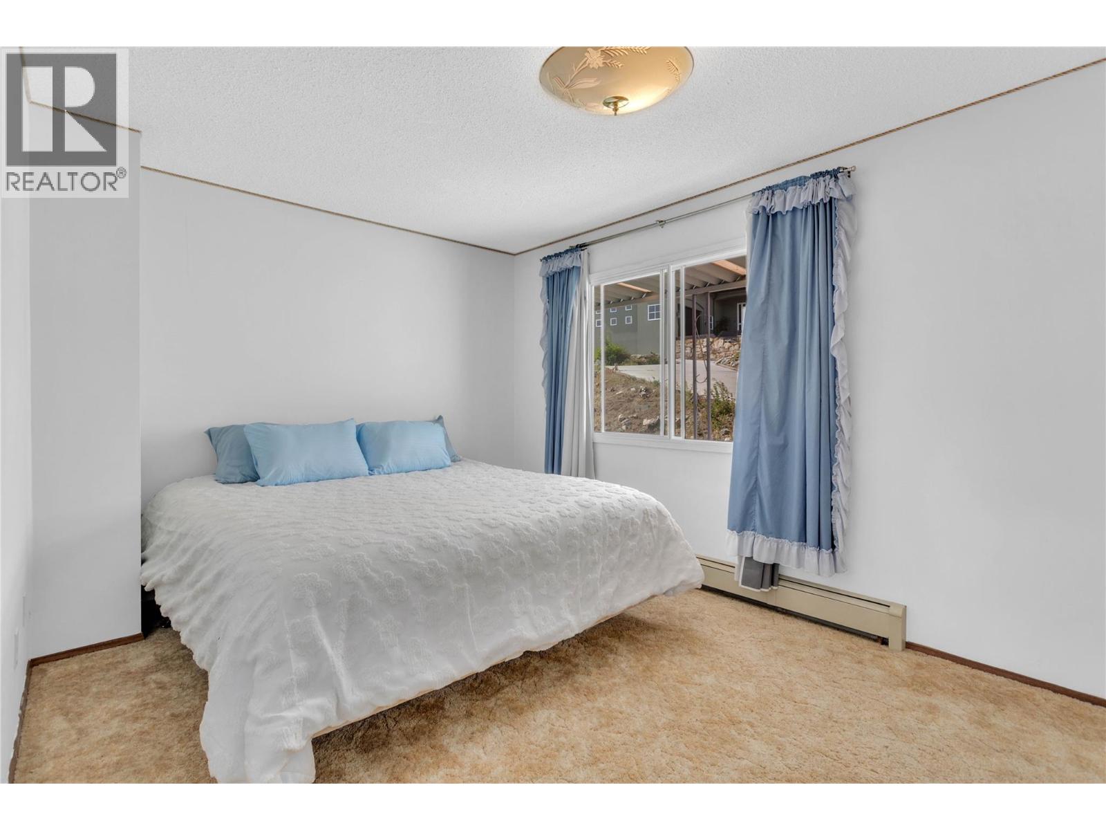 6501 Sherburn Road, Peachland