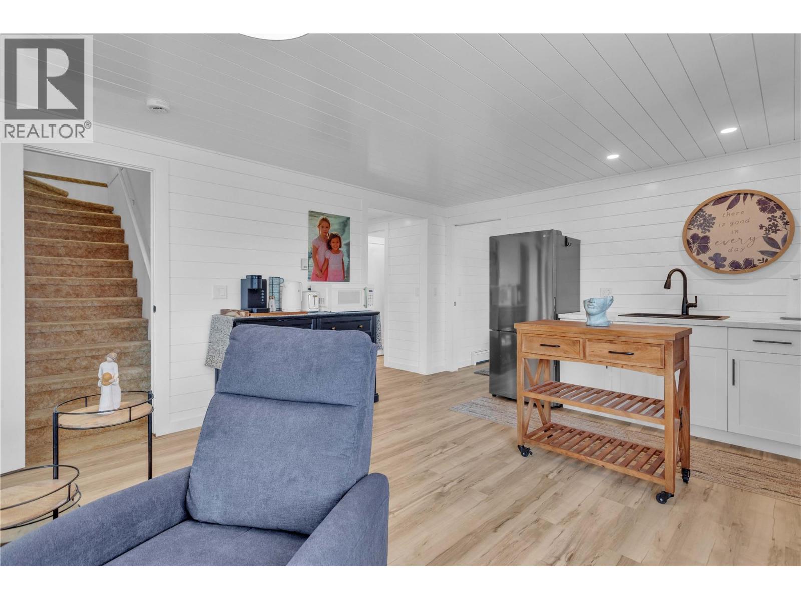 6501 Sherburn Road, Peachland