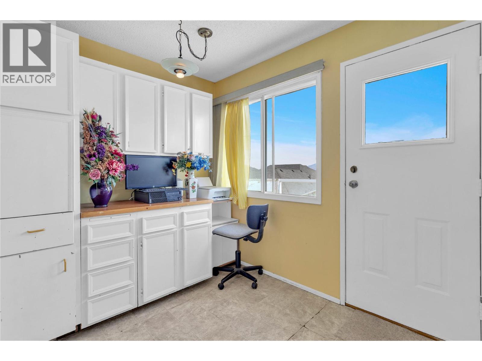 6501 Sherburn Road, Peachland