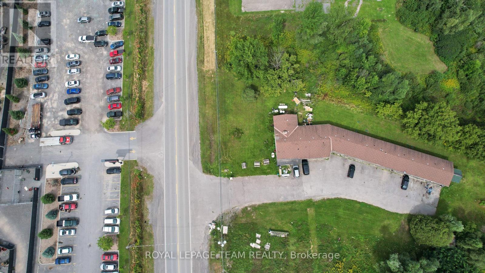 Photo 10 of 6637 Bank Street, Ottawa ON
