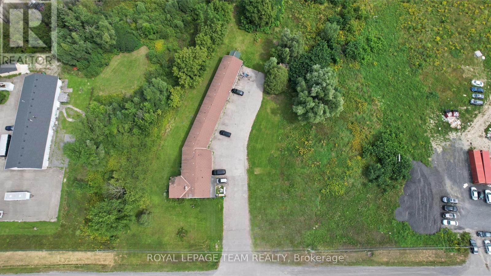 Photo 9 of 6637 Bank Street, Ottawa ON