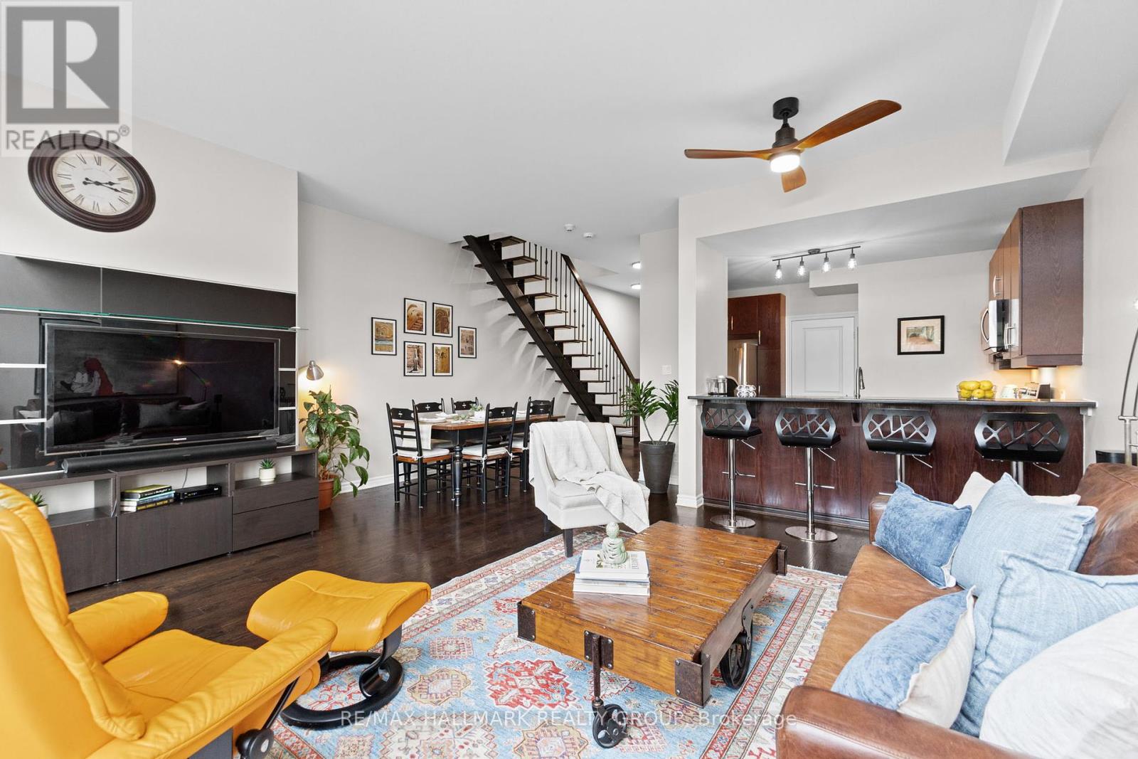Photo 15 of 206 500 Claridge Drive, Ottawa ON