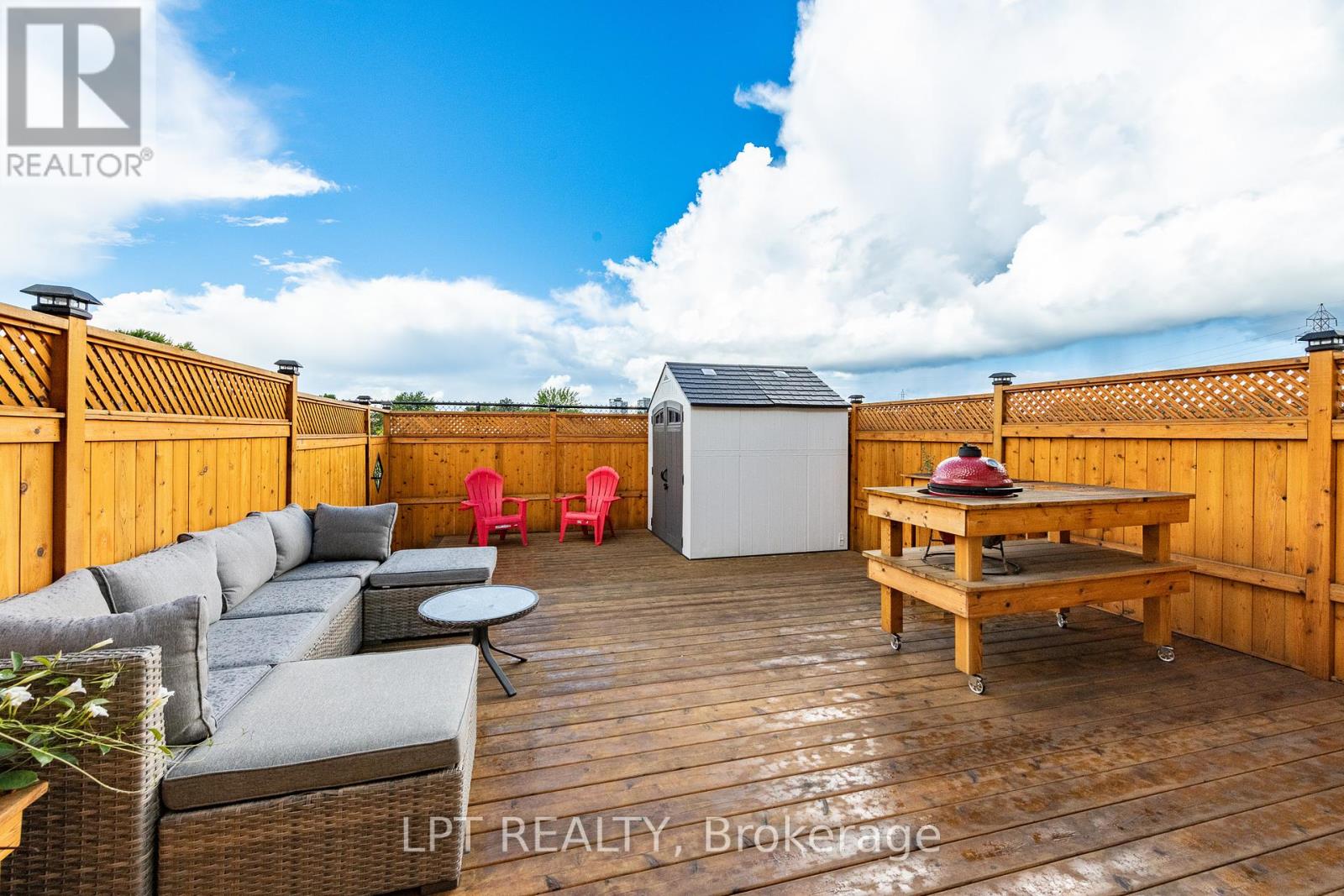 Photo 20 of 950 Torovin Private, Ottawa ON