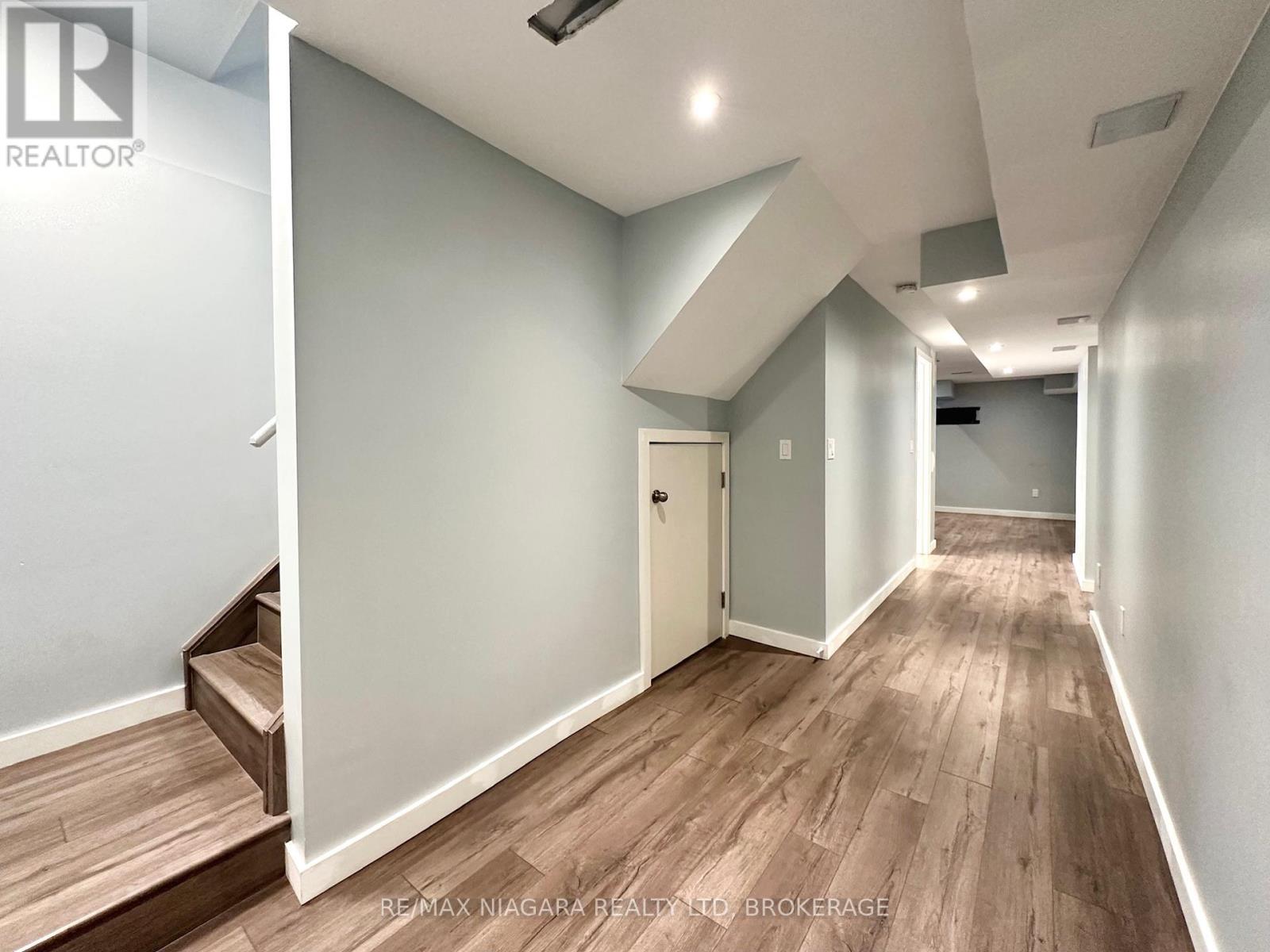Photo 23 of 104 Cannery Drive, Niagaraonthelake ON