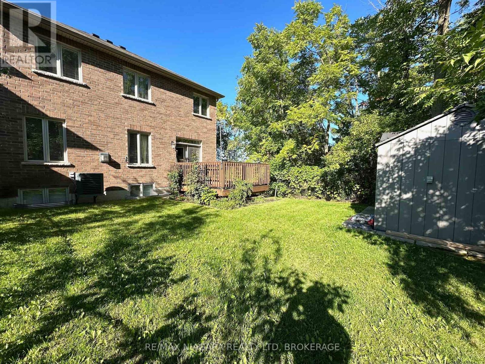 Photo 27 of 104 Cannery Drive, Niagaraonthelake ON