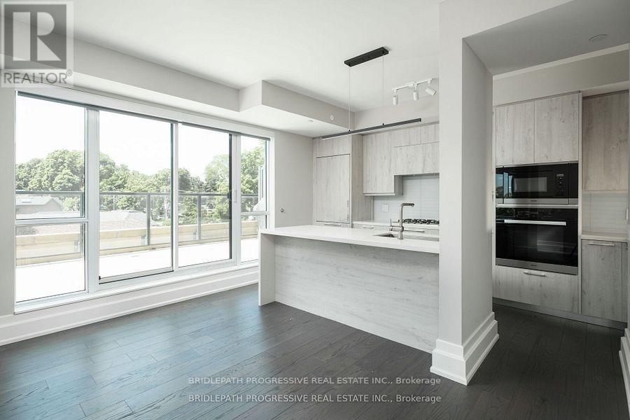 Photo 19 of 407 3 Southvale Drive, Toronto ON