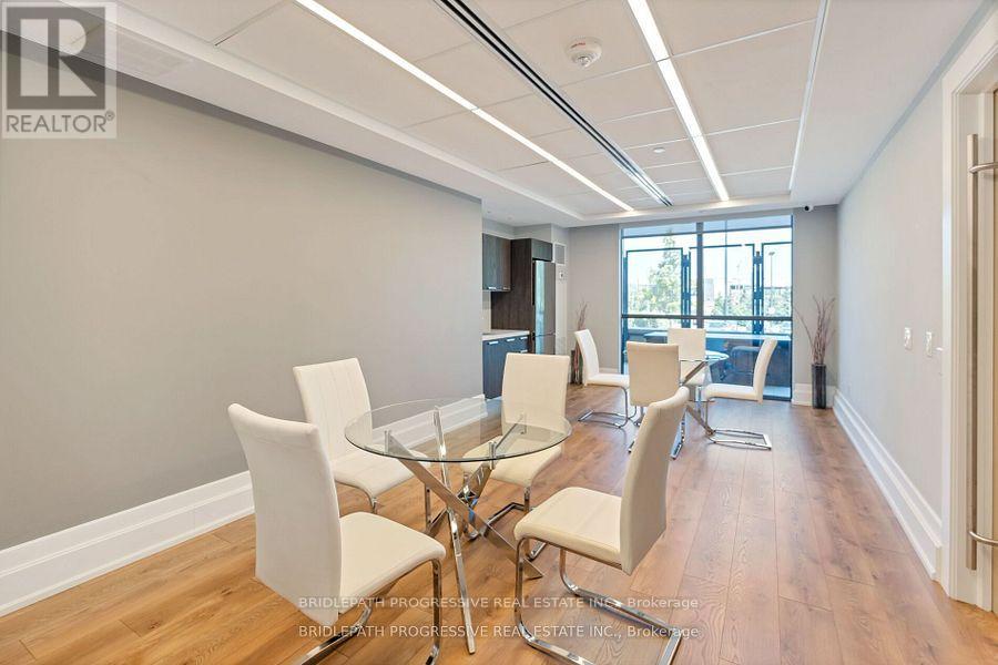 Photo 35 of 407 3 Southvale Drive, Toronto ON