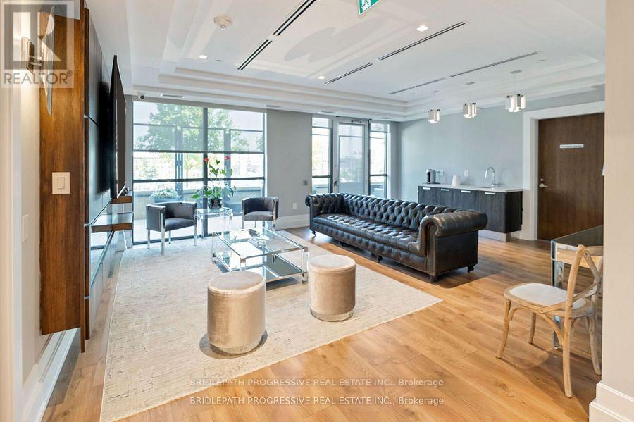 Photo 38 of 407 3 Southvale Drive, Toronto ON