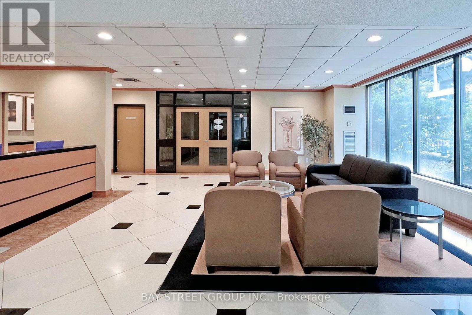 Photo 11 of 601 633 Bay Street, Toronto ON
