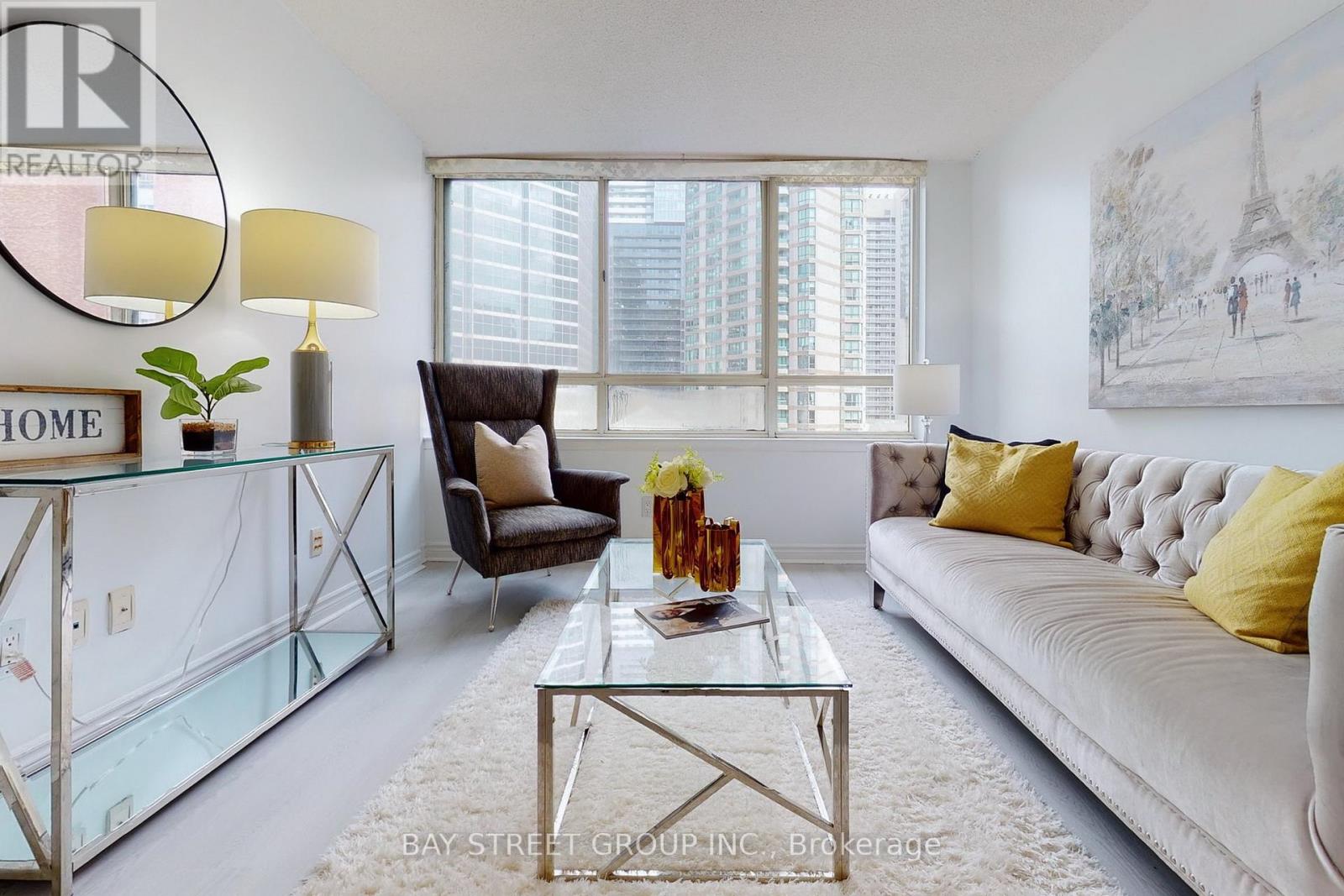 Photo 14 of 601 633 Bay Street, Toronto ON