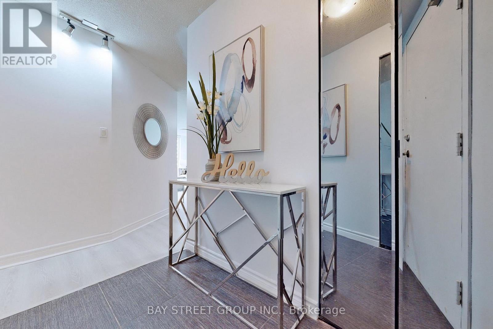 Photo 37 of 601 633 Bay Street, Toronto ON