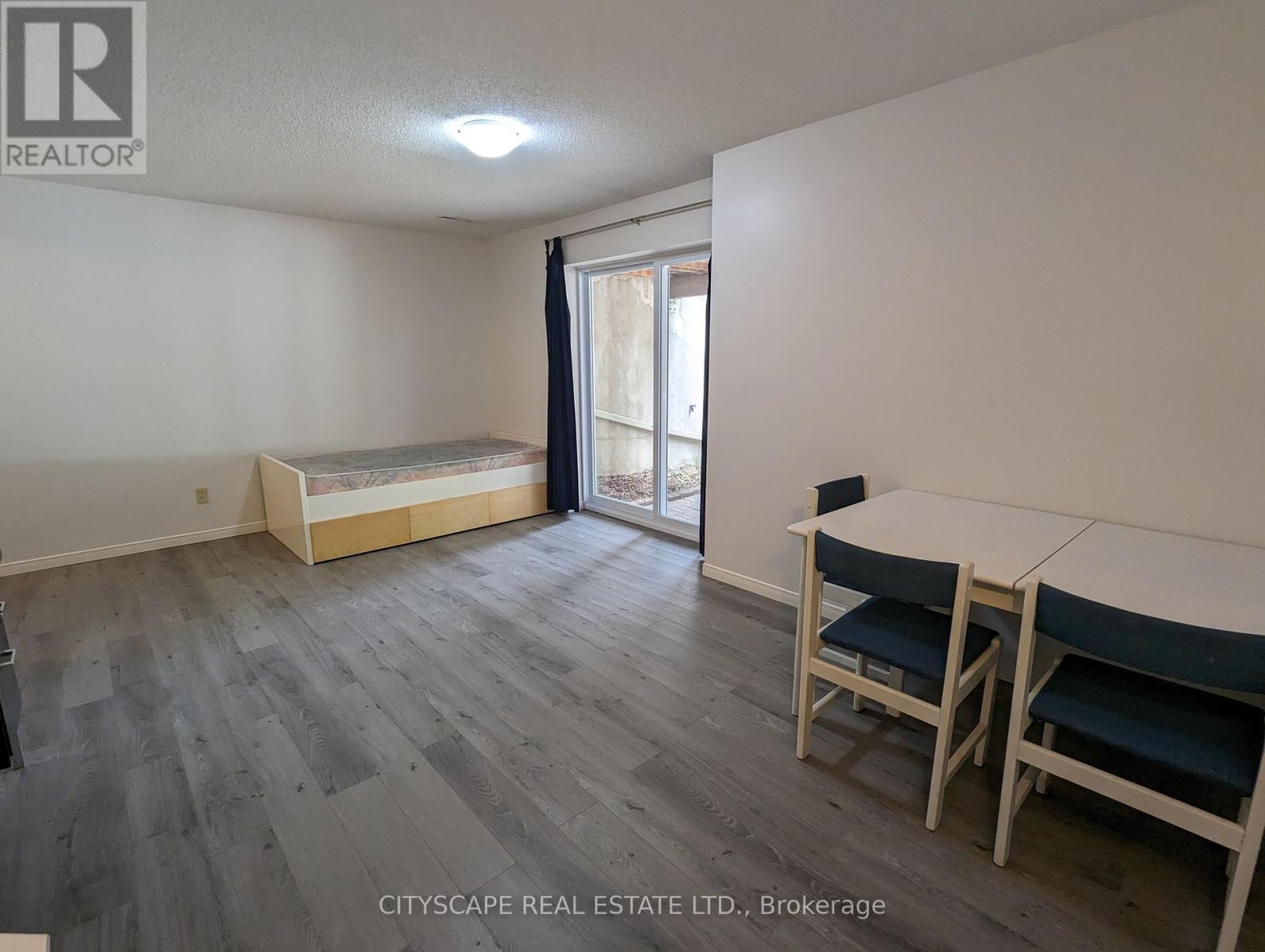 Photo 24 of 17 250 Keats Way, Waterloo ON