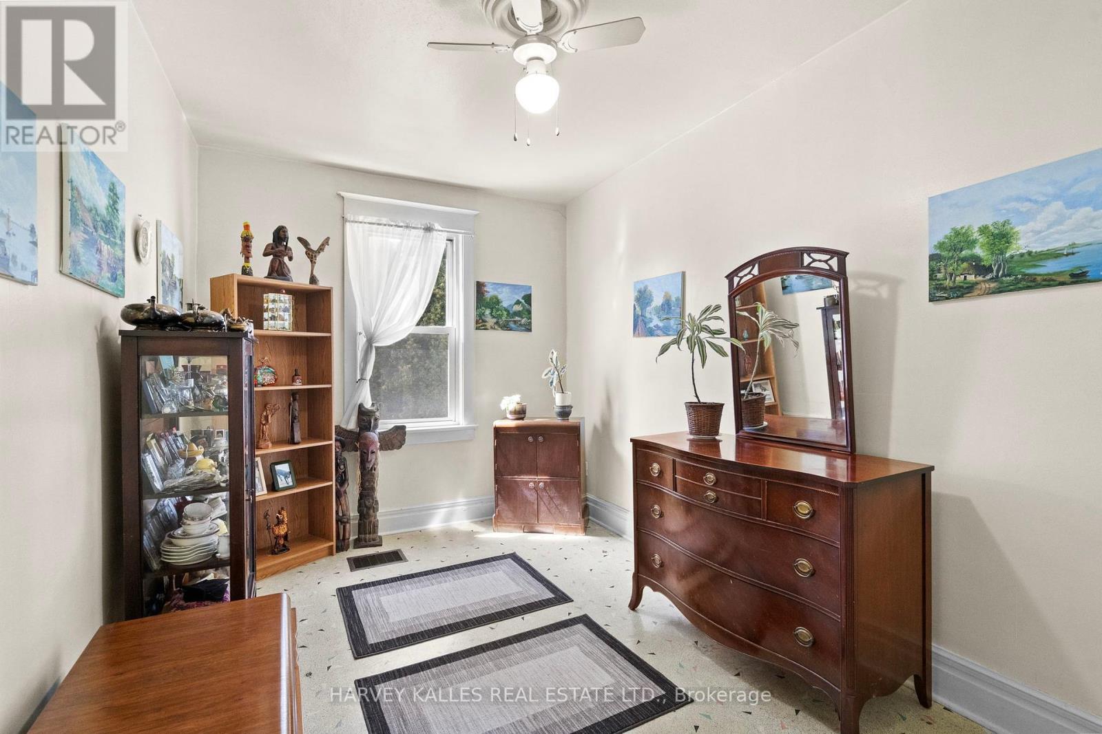 Photo 22 of 22 Seymour Avenue, Toronto ON