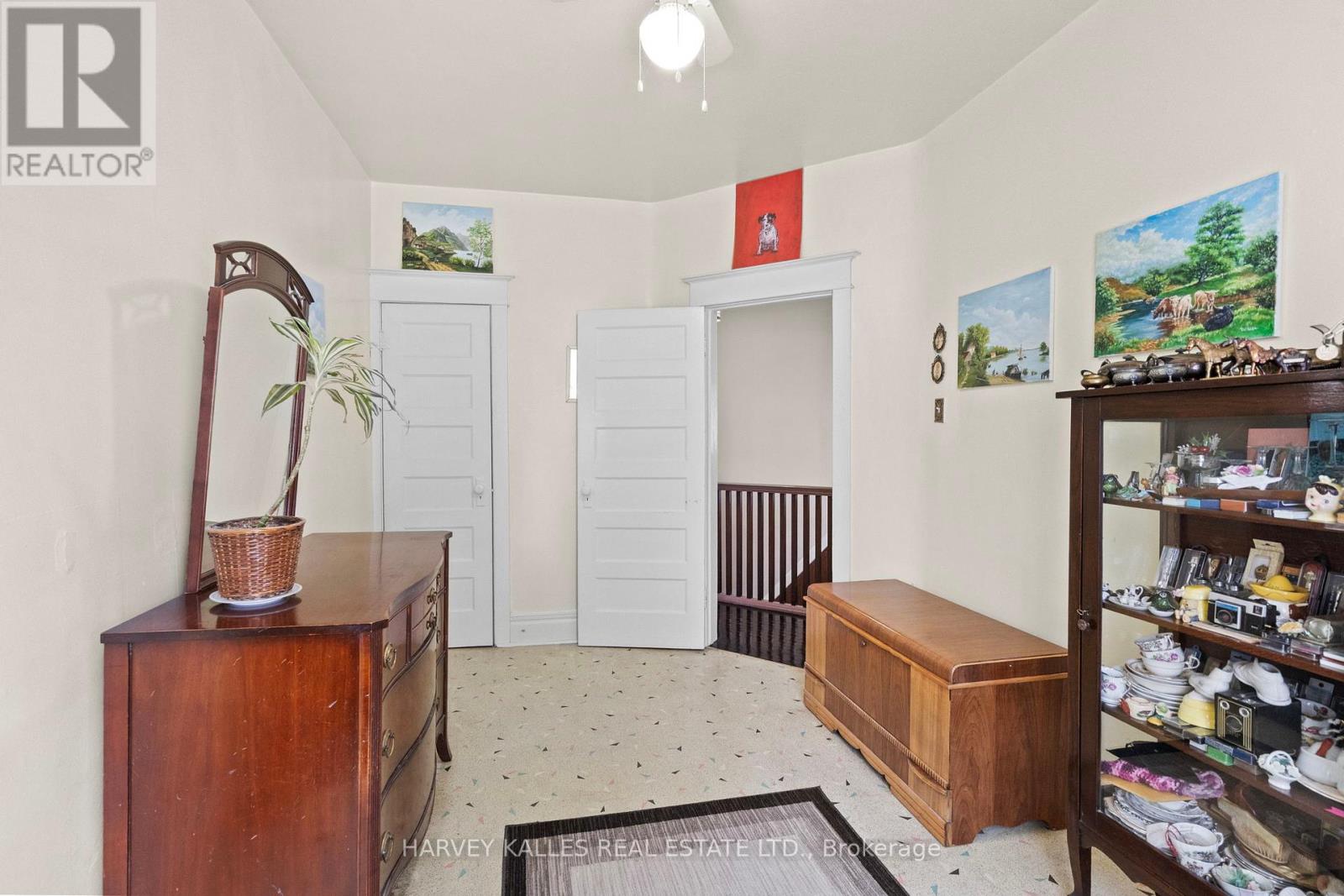 Photo 24 of 22 Seymour Avenue, Toronto ON