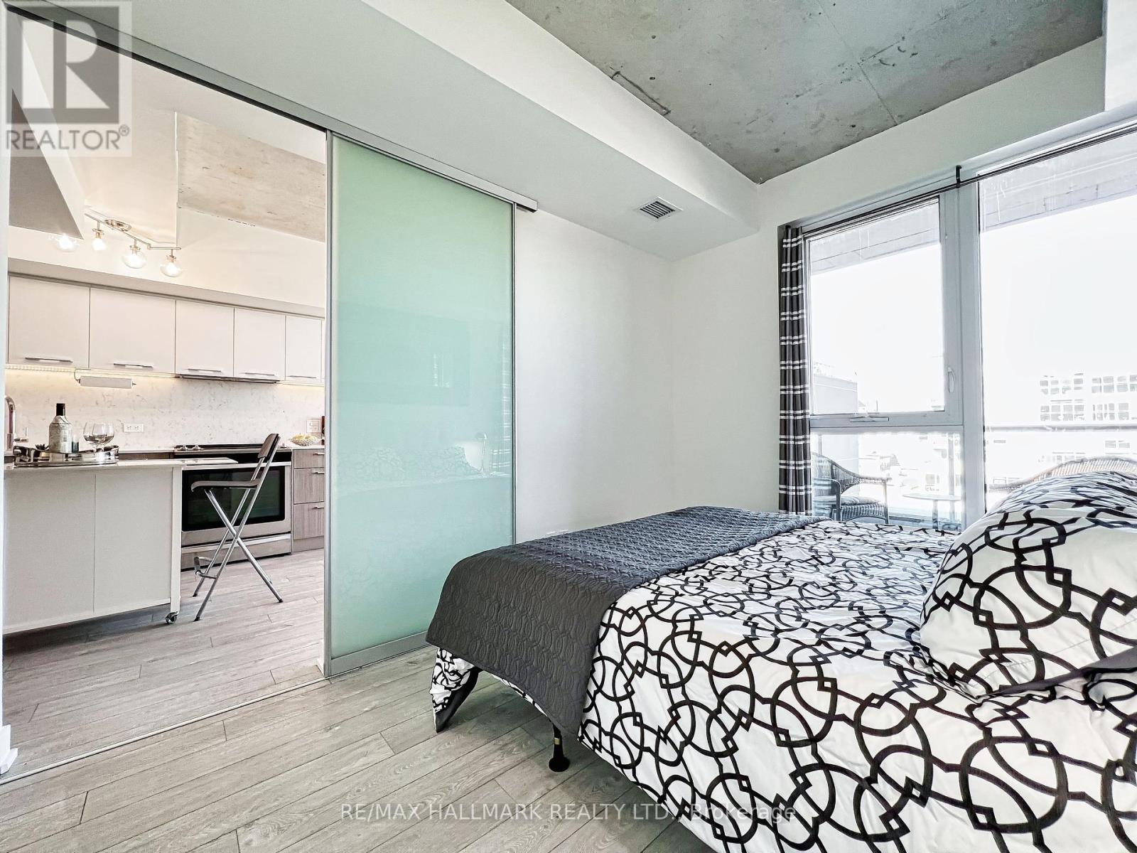 Photo 30 of 721 30 Baseball Place, Toronto ON