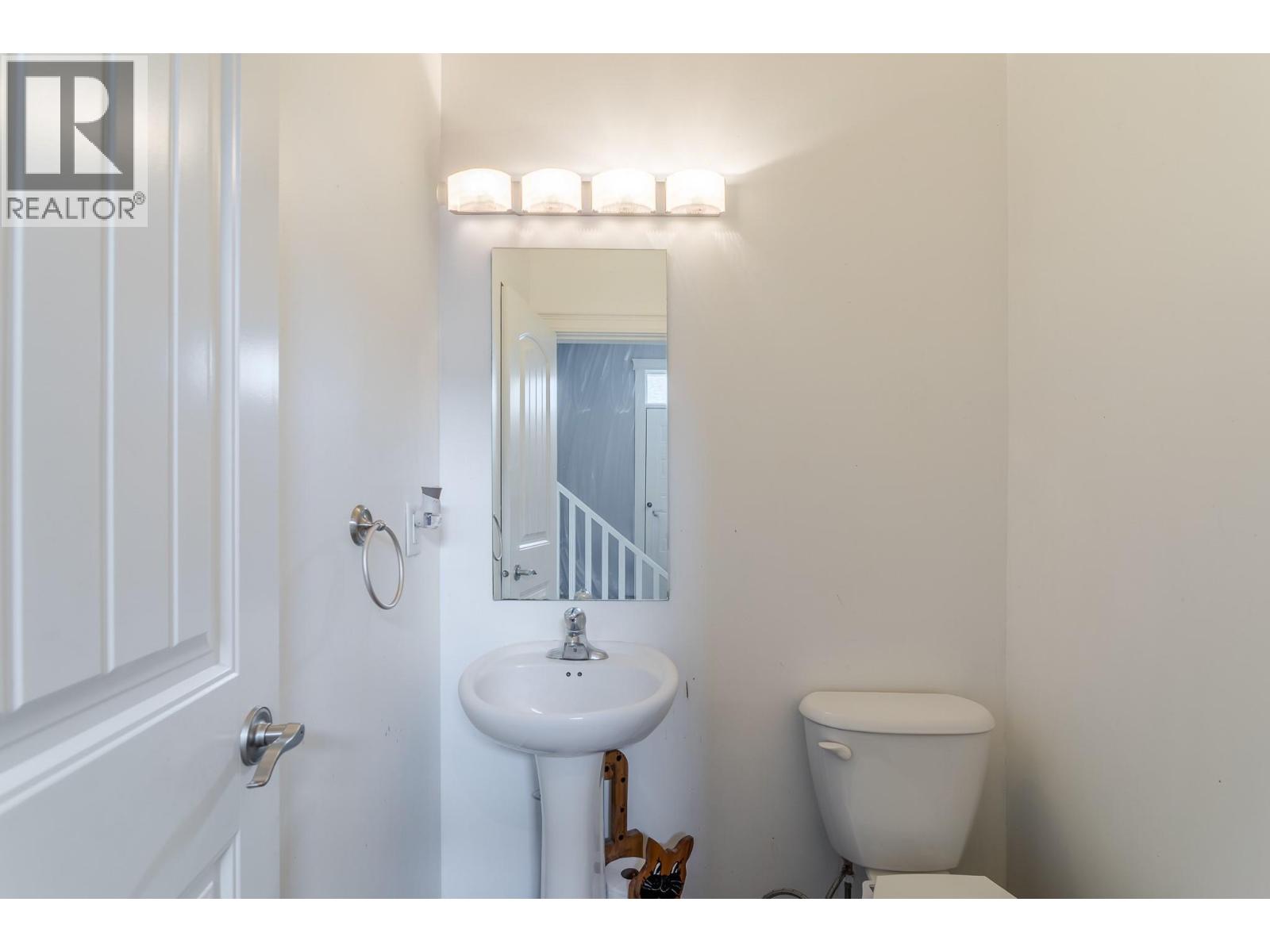 454 Westminster Avenue W Unit# 102, Penticton