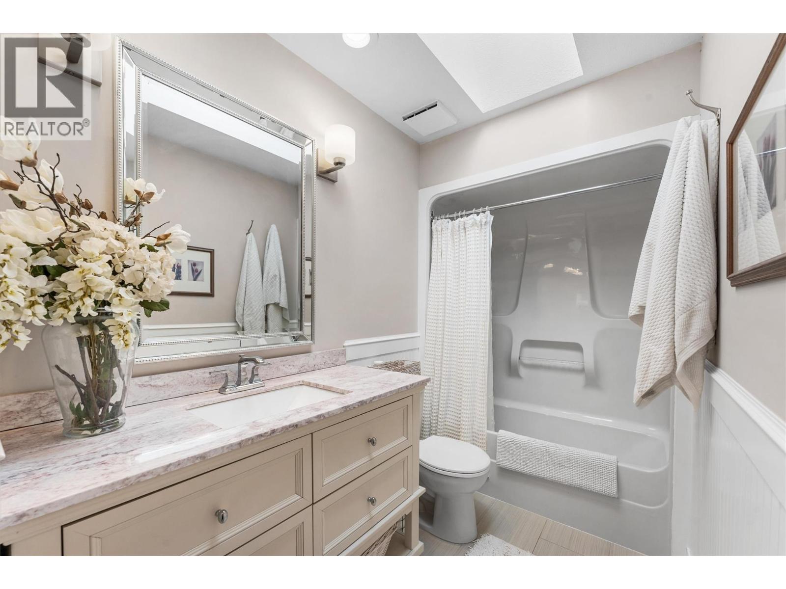  1312 Menu Road, West Kelowna