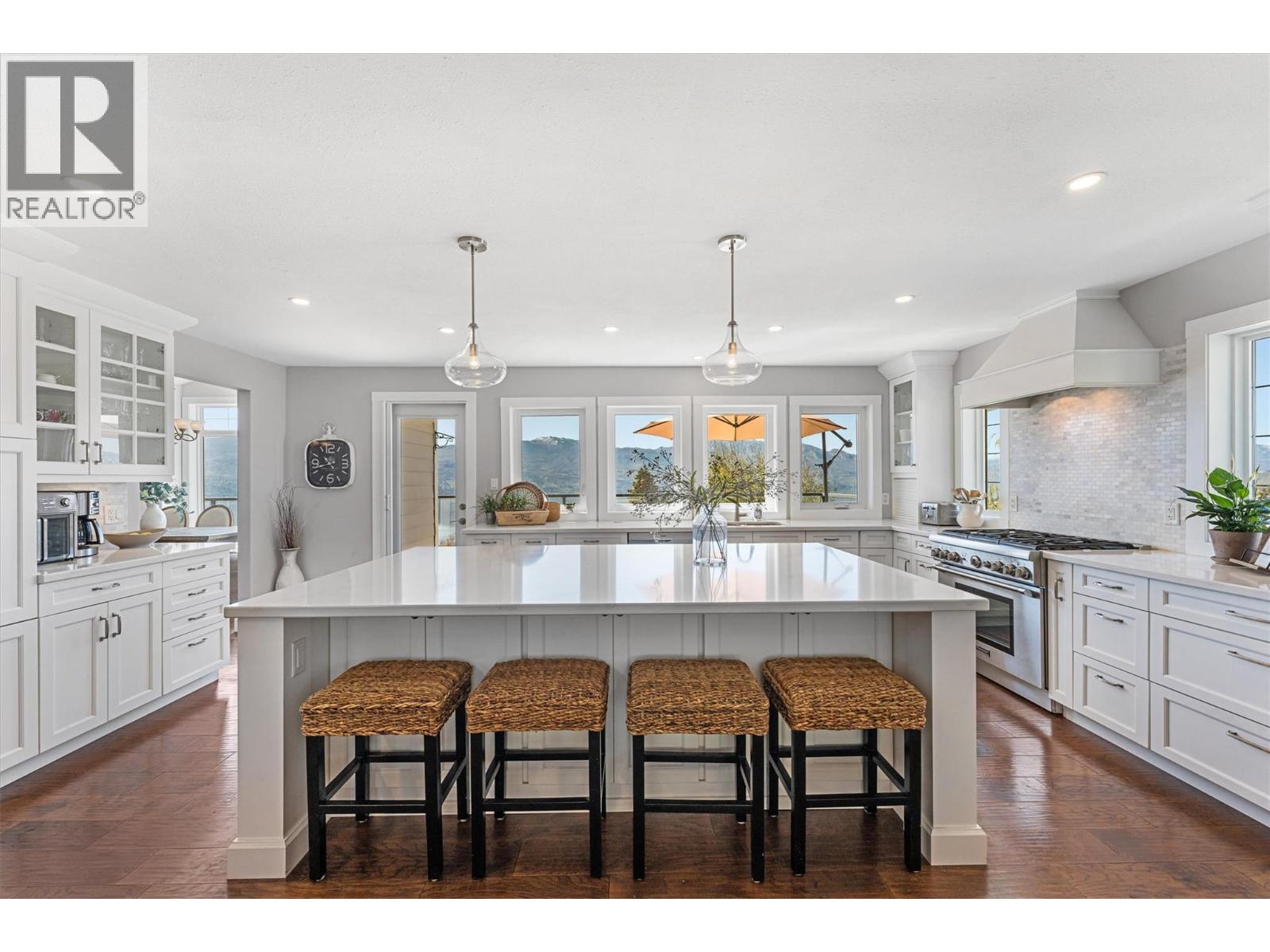  1312 Menu Road, West Kelowna