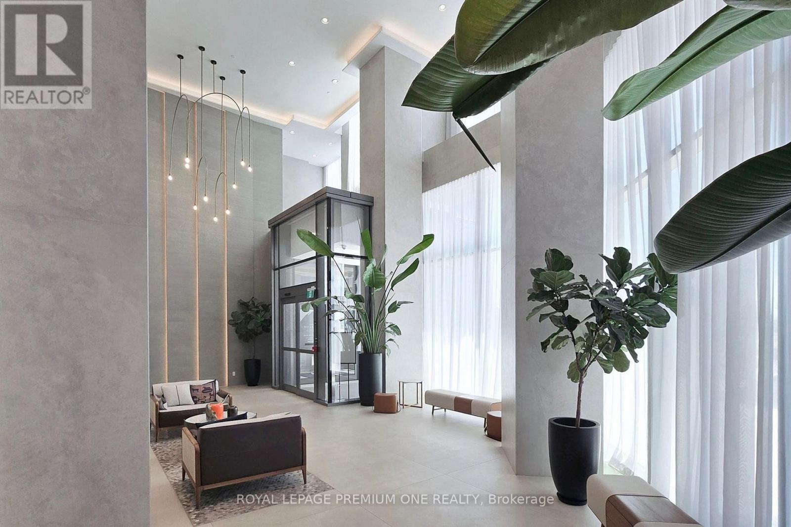 Photo 6 of 1810 1000 Portage Parkway, Vaughan ON
