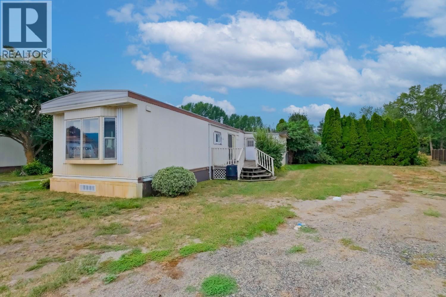 47 720 Commonwealth Road, Kelowna