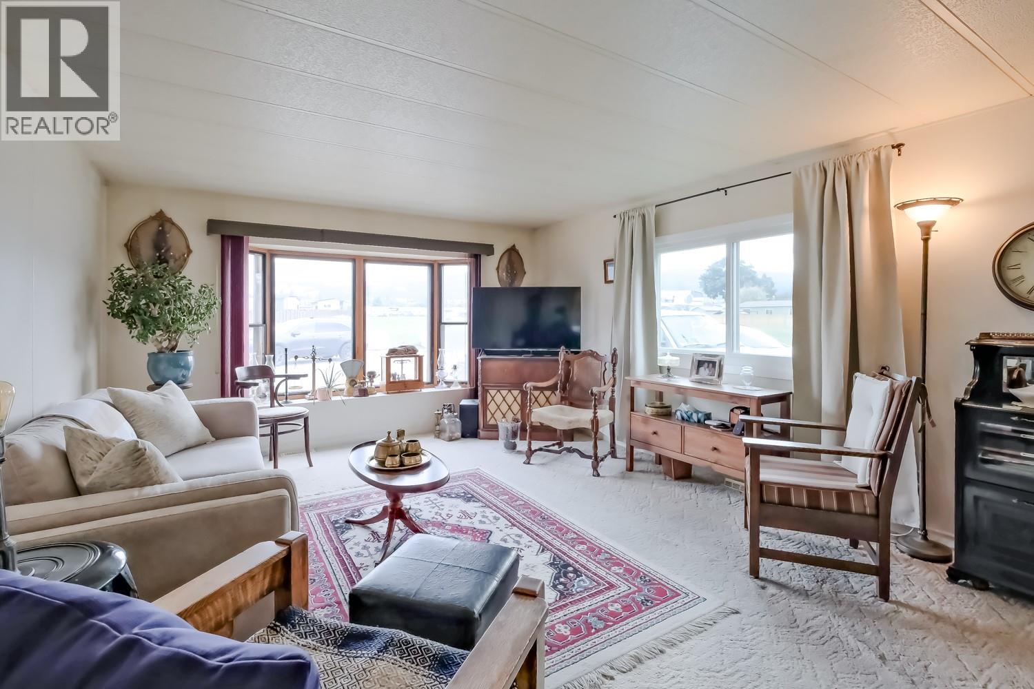 47 720 Commonwealth Road, Kelowna