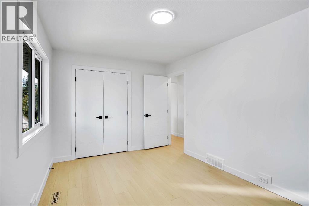 Photo 18 of 5016 Nemiskam Road Nw, Calgary AB