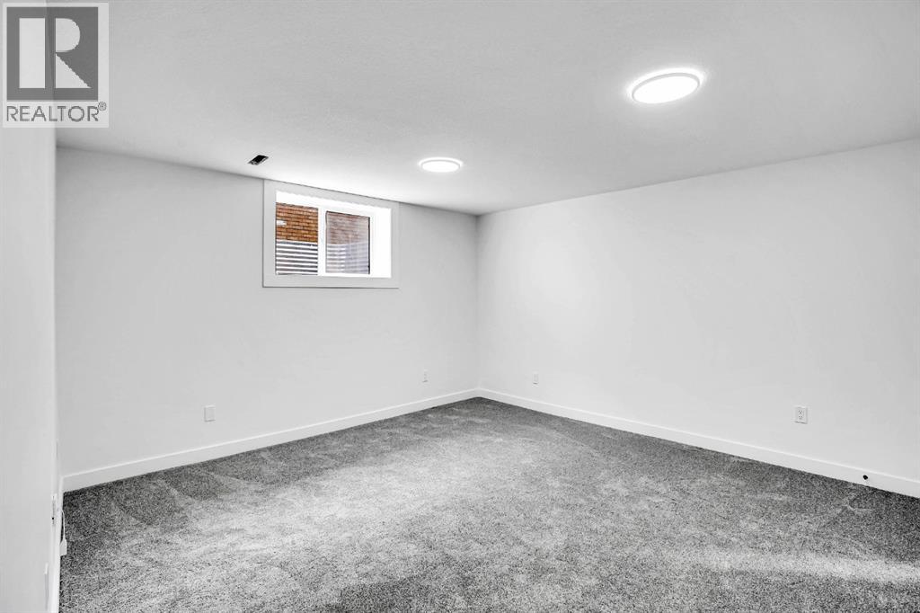 Photo 33 of 5016 Nemiskam Road Nw, Calgary AB