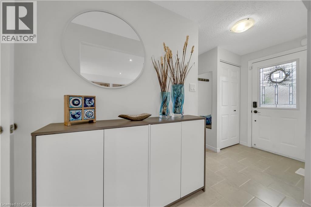 Photo 14 of 477 Strasburg Road, Kitchener ON