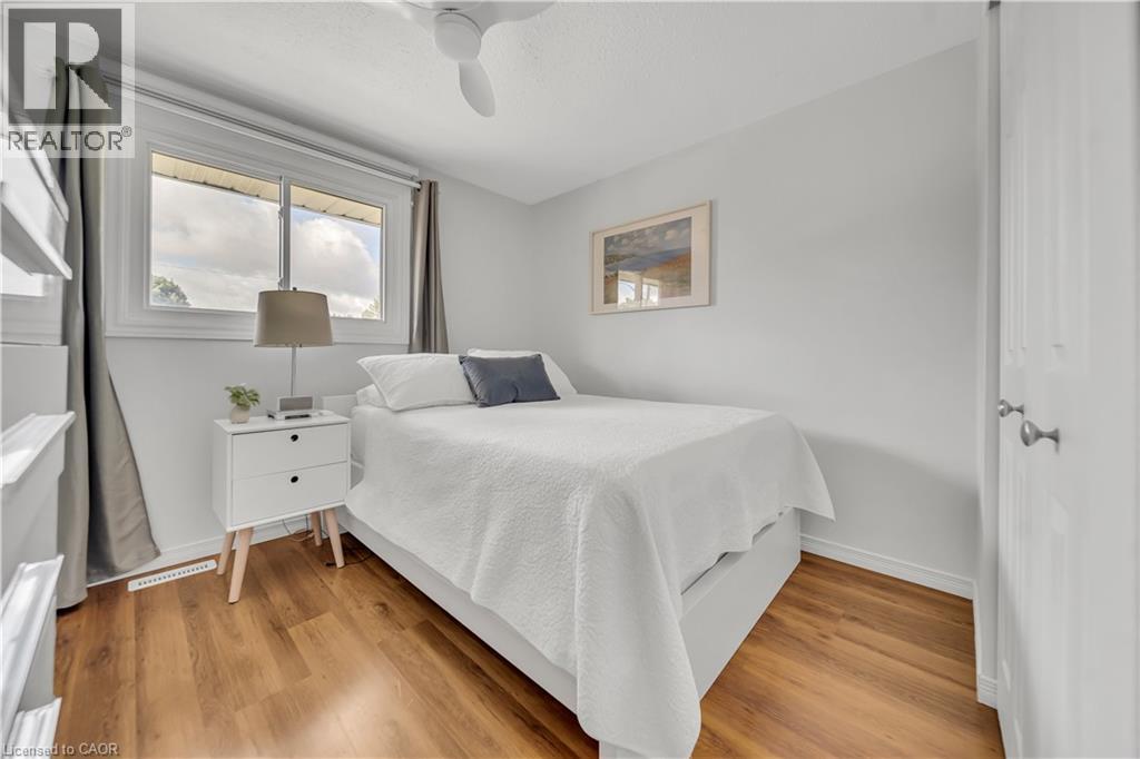 Photo 20 of 477 Strasburg Road, Kitchener ON