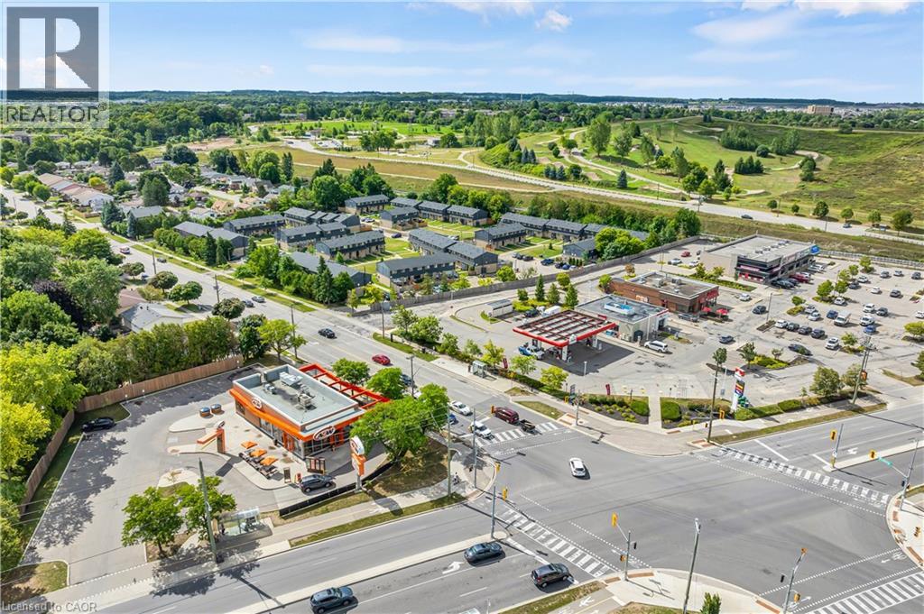 Photo 43 of 477 Strasburg Road, Kitchener ON