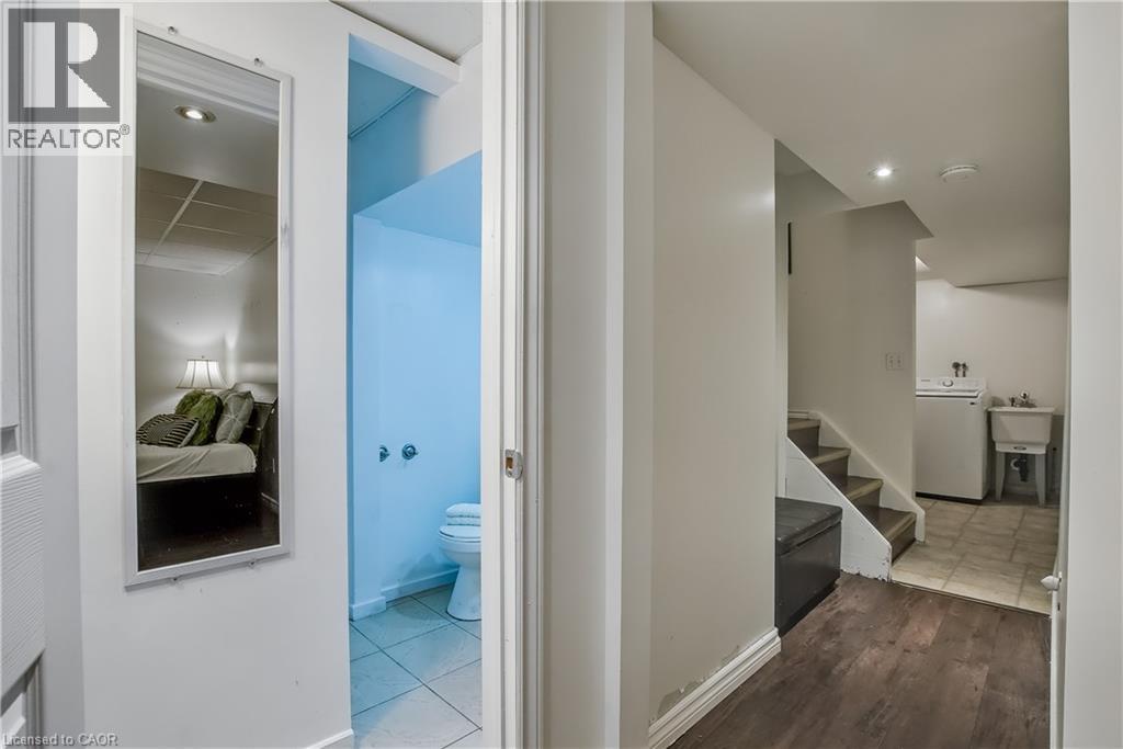 Photo 30 of 606 Brandenburg Boulevard, Waterloo ON
