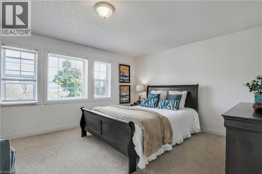 Photo 18 of 606 Brandenburg Boulevard, Waterloo ON