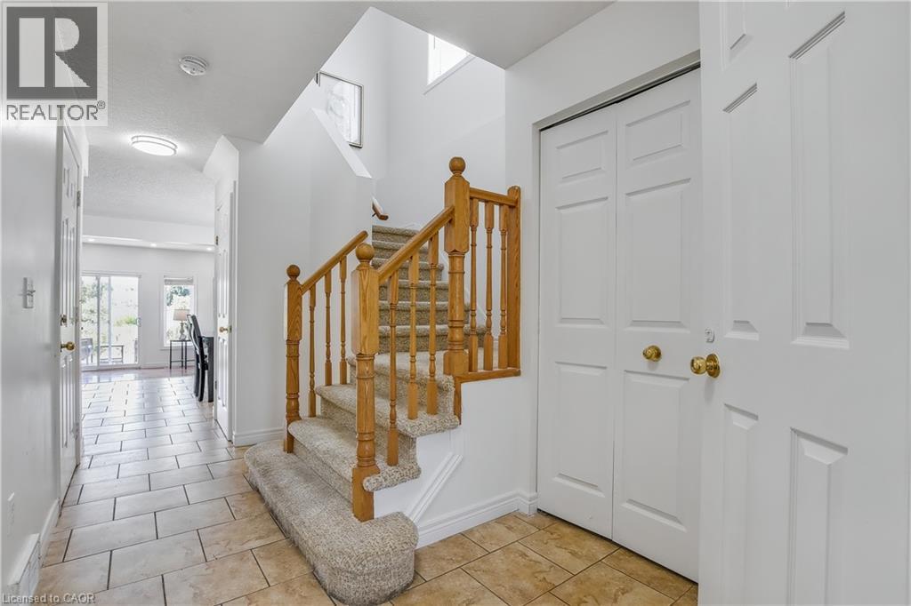 Photo 5 of 606 Brandenburg Boulevard, Waterloo ON