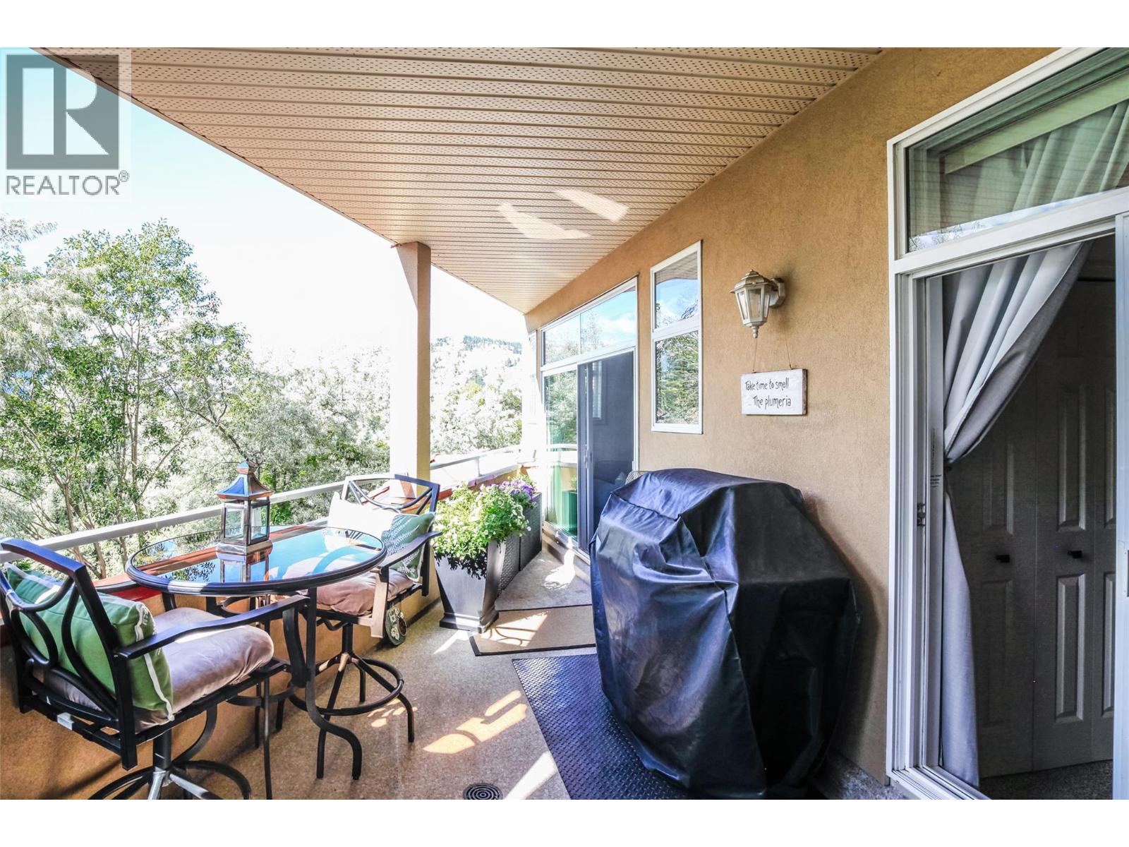 Photo 19 of 1088 Sunset Drive Unit 312, Kelowna BC