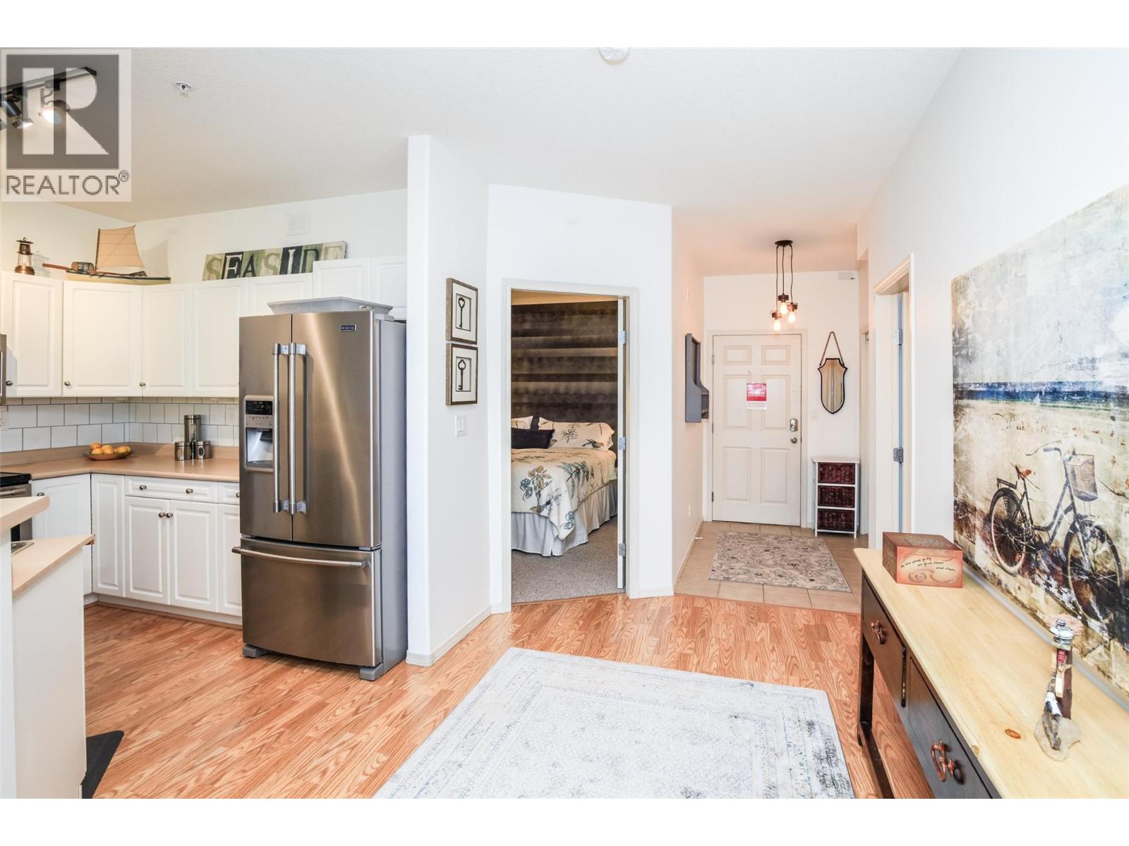 Photo 11 of 1088 Sunset Drive Unit 312, Kelowna BC