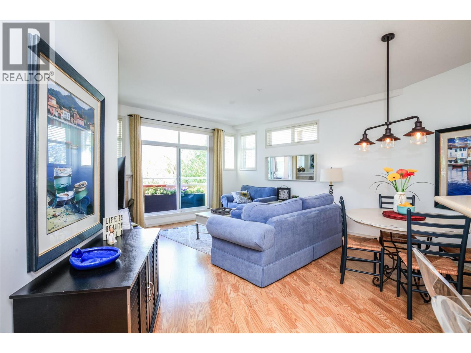 Photo 5 of 1088 Sunset Drive Unit 312, Kelowna BC