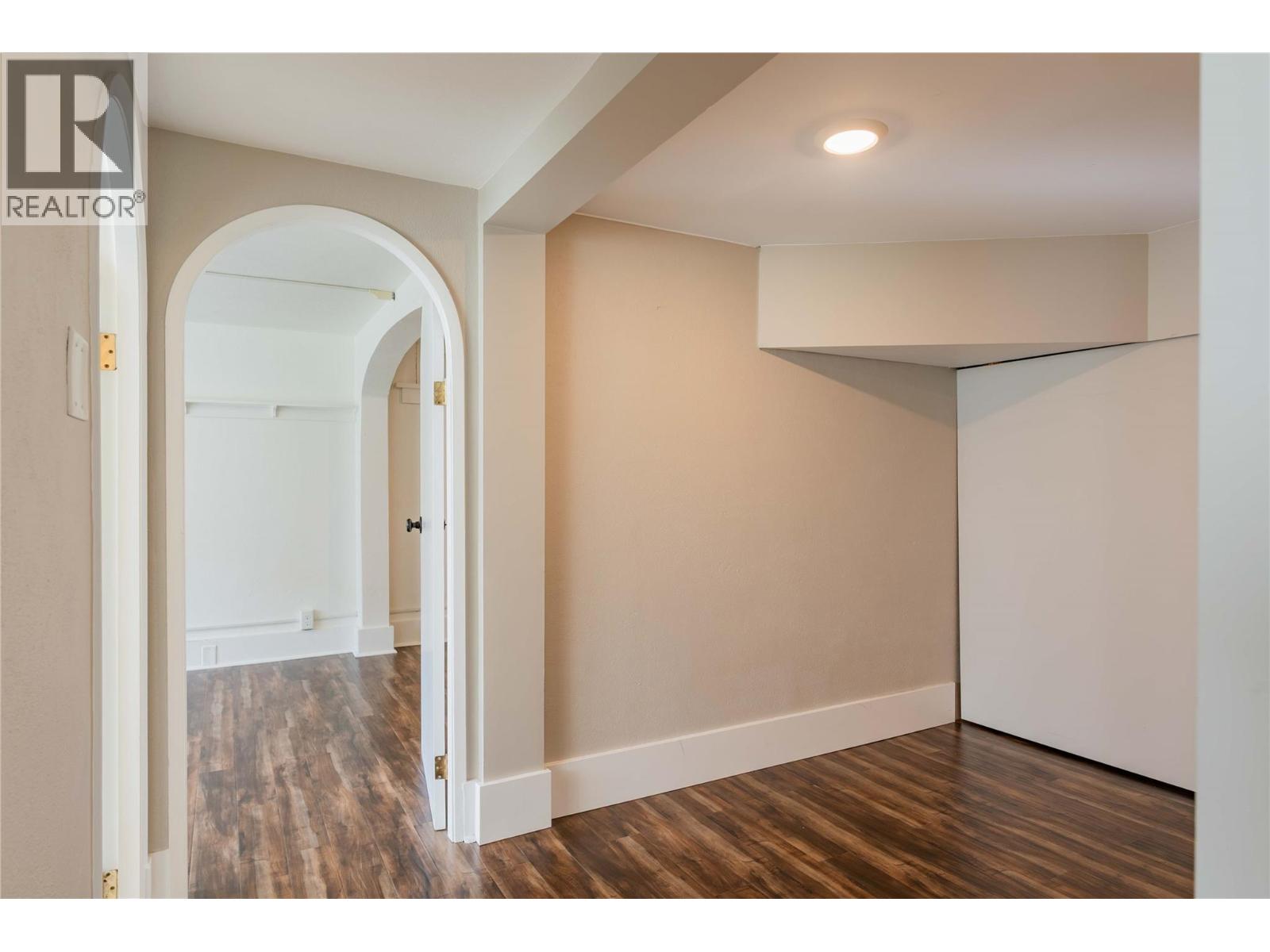 108 Ritchie Avenue, Trail