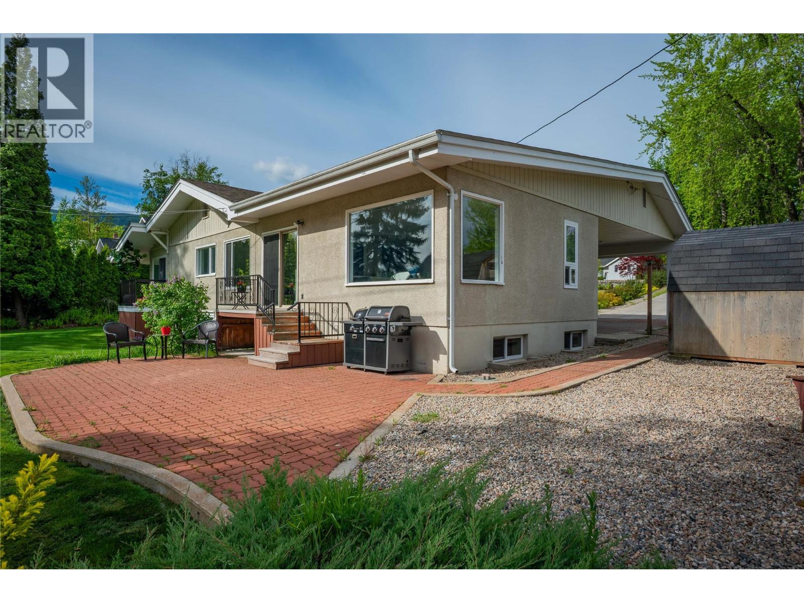108 Ritchie Avenue, Trail