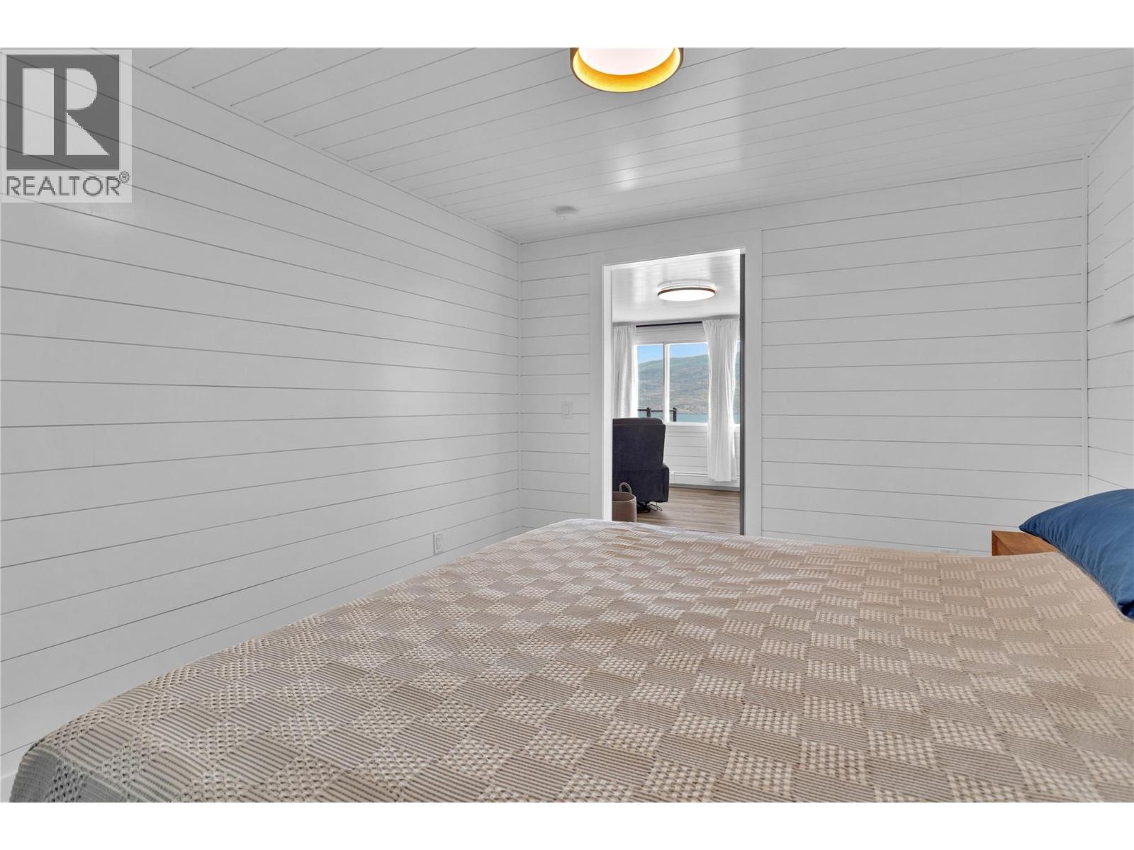 6501 Sherburn Road, Peachland