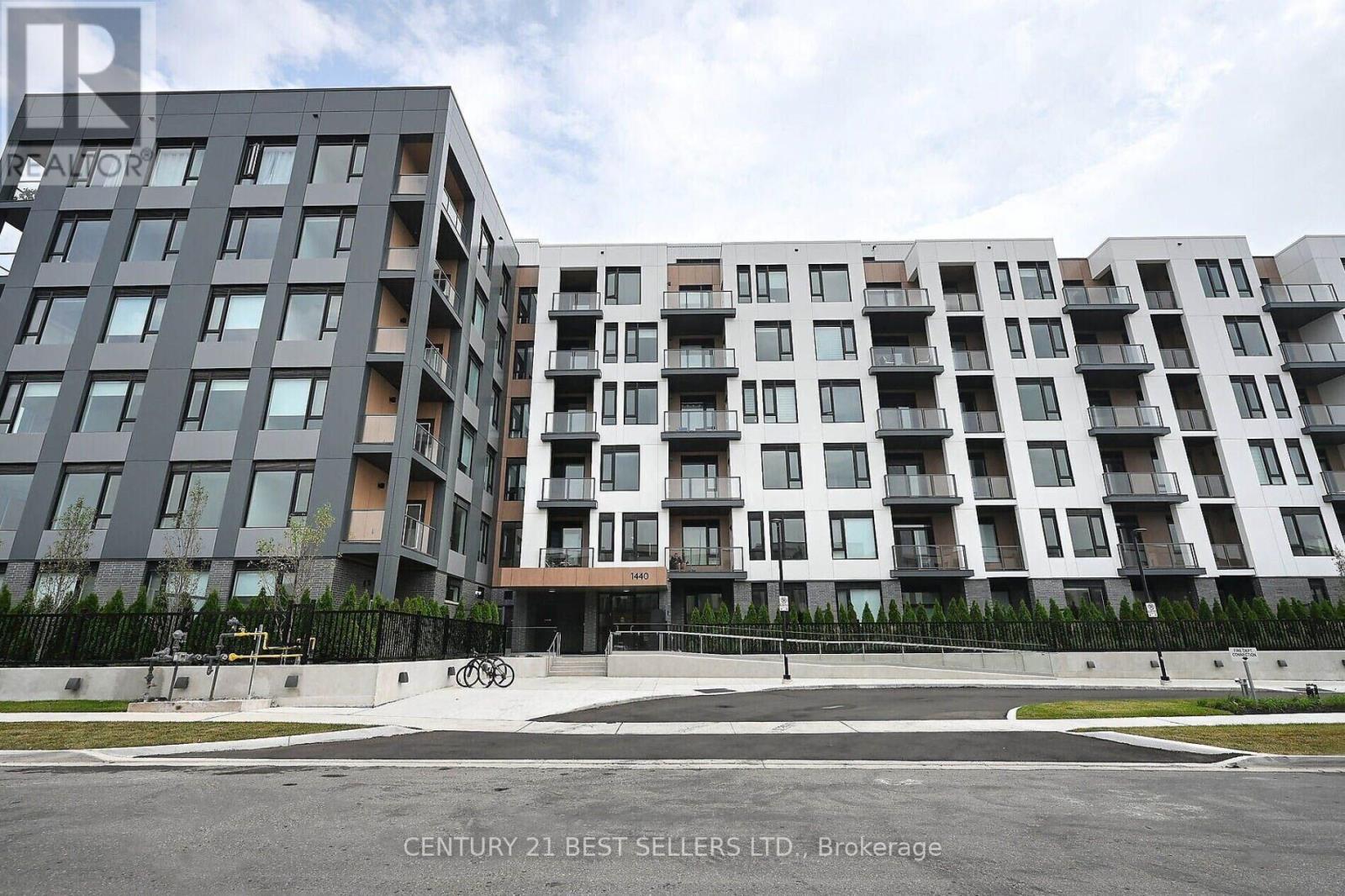 Photo 1 of 510 1440 Clarriage Court, Milton ON