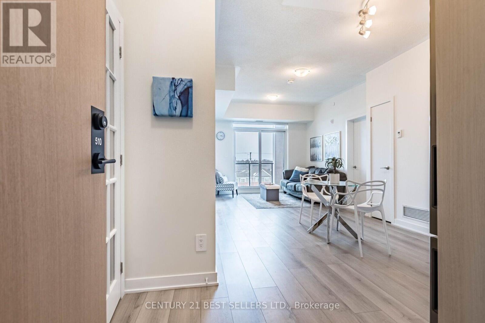 Photo 4 of 510 1440 Clarriage Court, Milton ON