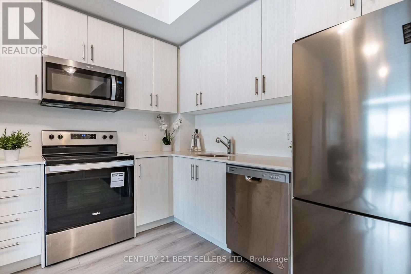 Photo 9 of 510 1440 Clarriage Court, Milton ON