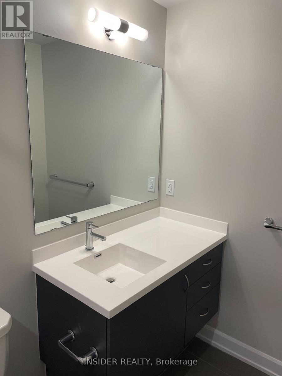 Photo 10 of 510 3200 William Coltson Avenue, Oakville ON